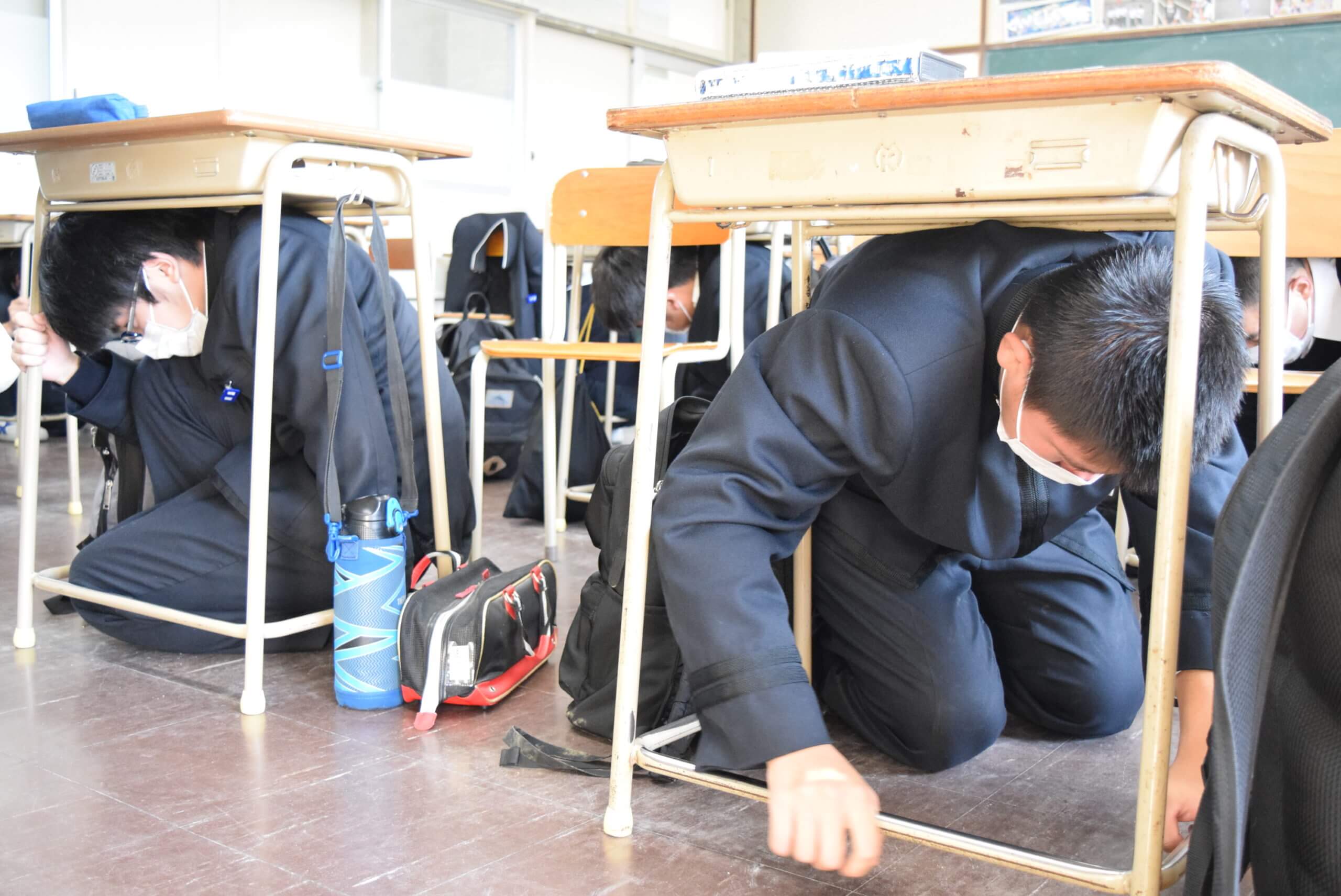 2021/11/17 　morning speech 　身を守ること  高１遠足