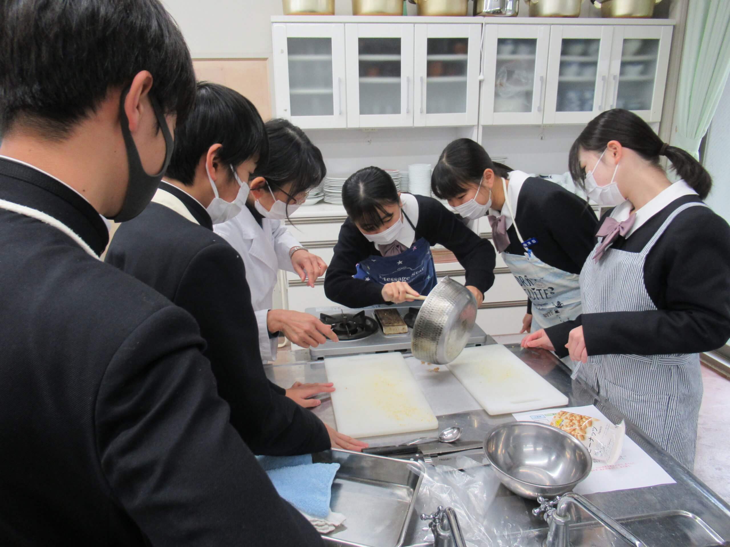 2022/12/22   調理実習の様子