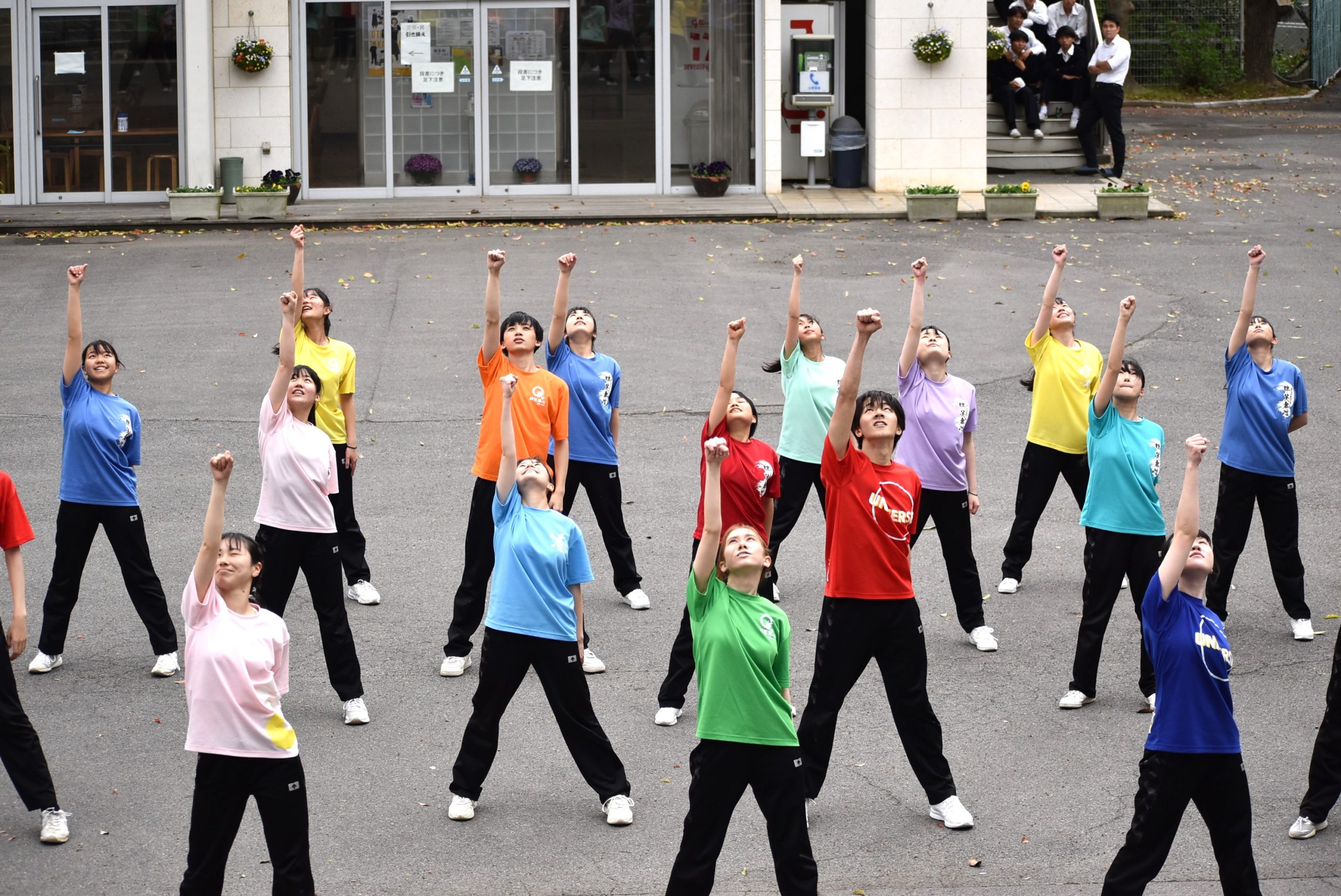 ダンス部中庭コンサート