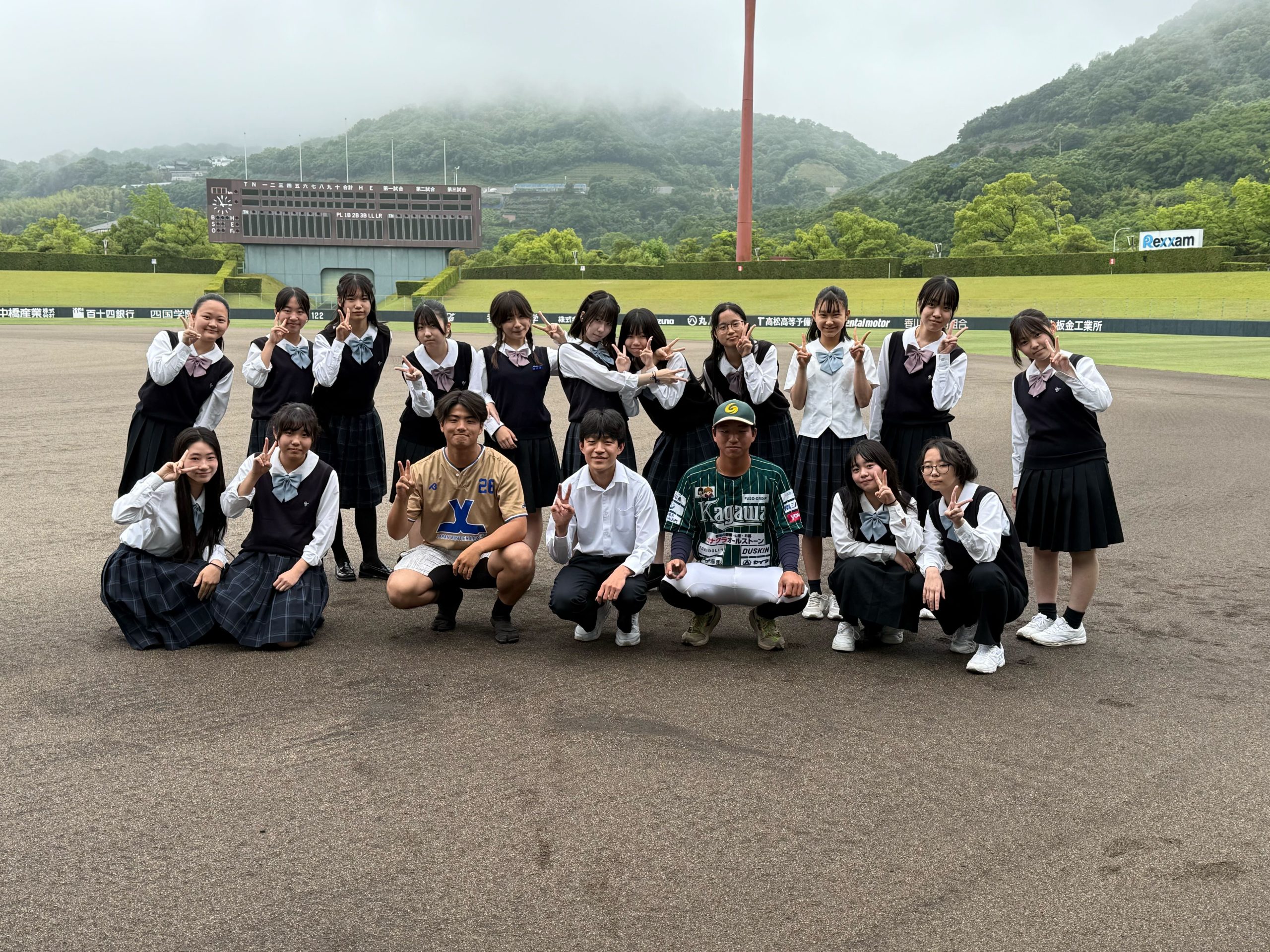 香川オリーブガイナーズ コラボ授業　現地見学！