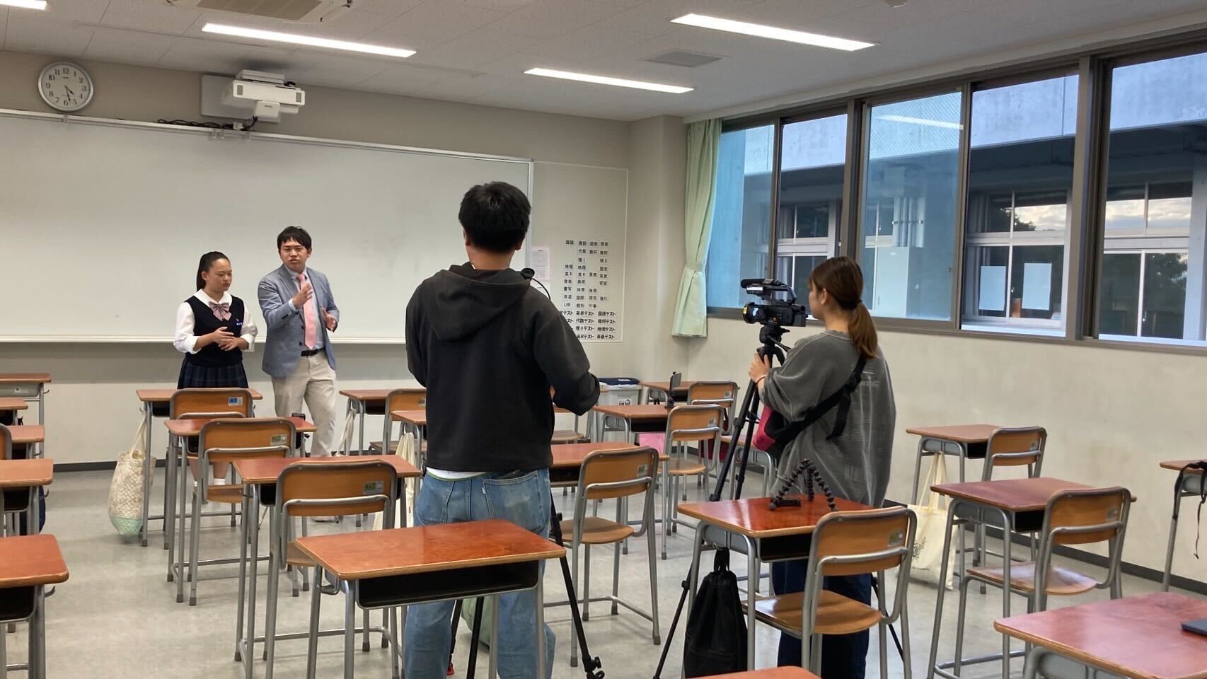高校生と邑地先生の漫才コンビ「二者面談」がテレビ出演！🎉